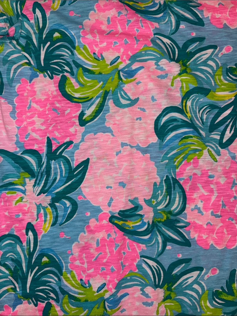 Lilly Pulitzer Short-Sleeve V-Neck Floral Women’s Tee — Pink, Turquoise size XS - Picture 2 of 11